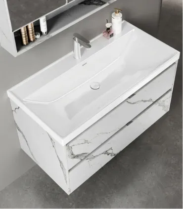 Mobile bagno sospeso in PVC con specchio e lavabo "IVA 100"I KaragI Ap shop